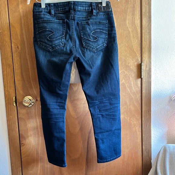 Silver Jeans Women's Cropped Distressed Jeans - Blue - Picture 5 of 8